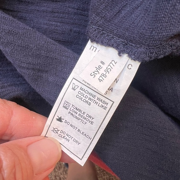 Navy Long Sleeve V-Neck Dress Medium - Picture 6 of 7